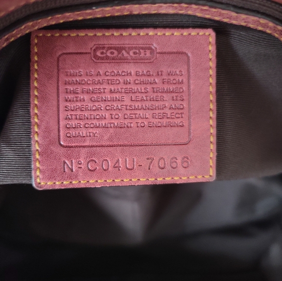 Coach Vintage Special Edition Signature Suede & Leather Handbag #7066 - Picture 15 of 15